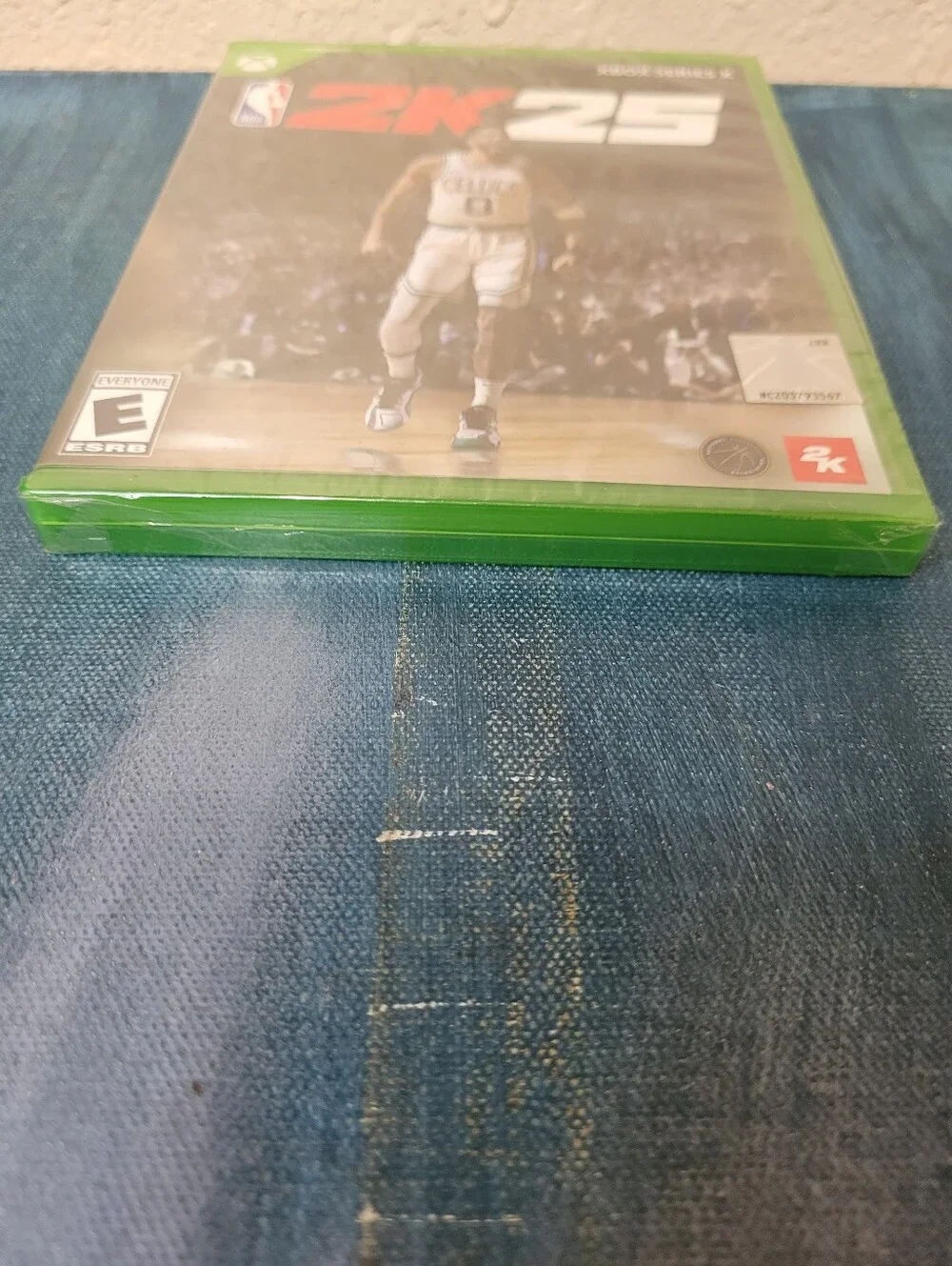 NBA 2K25 Standard Edition Xbox Series X New Sealed